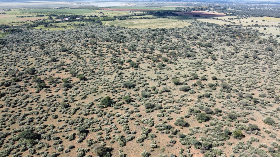 4 Bedroom Property for Sale in Jan Kempdorp Rural Northern Cape